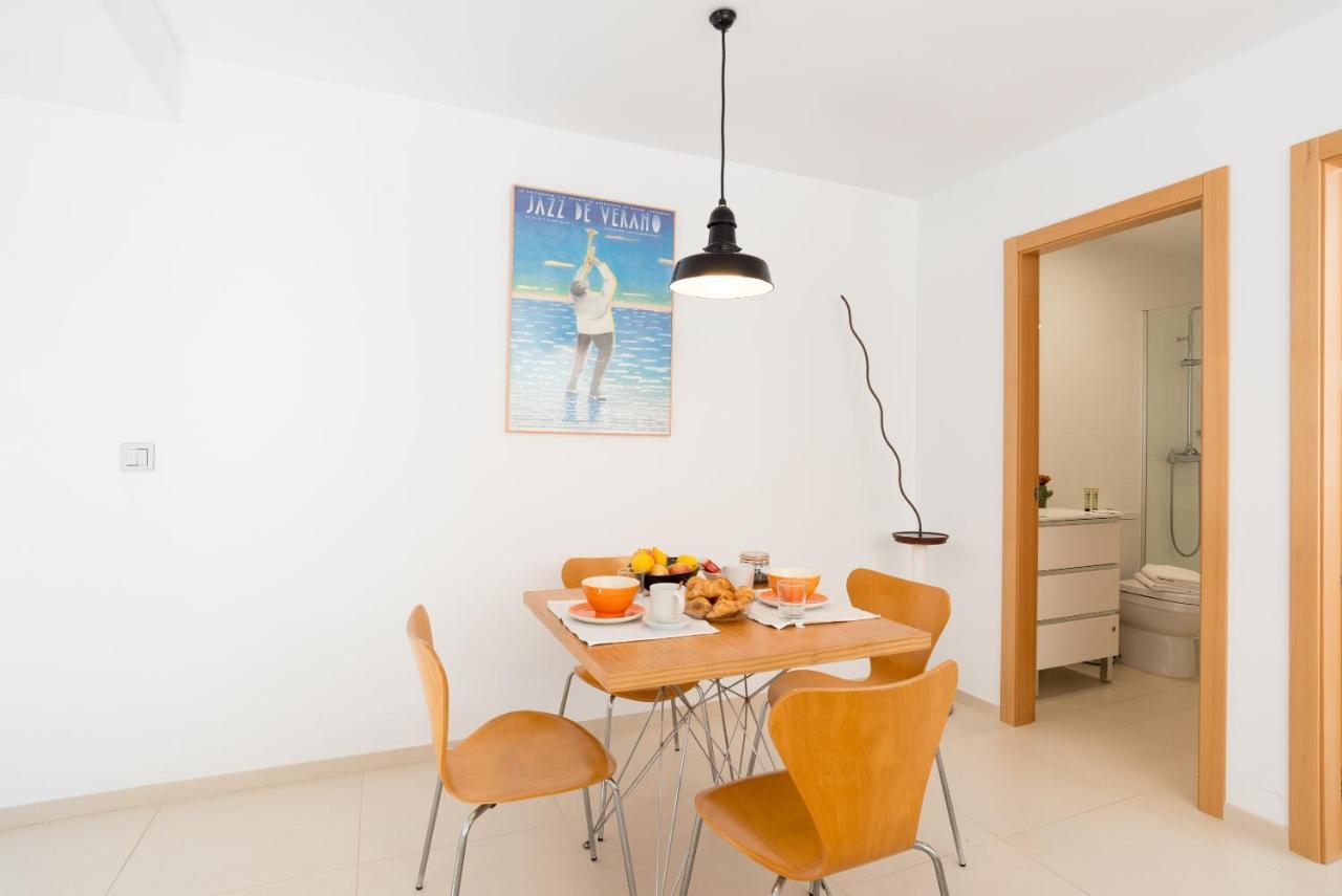マラガPedregalejo, Casita Cerca Del Marアパートメント エクステリア 写真